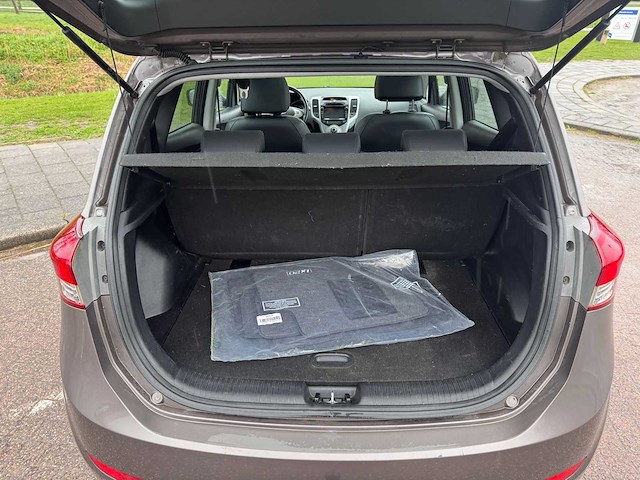 Hyundai ix20 1.6i i-catche; 1-kdl-60 - afbeelding 7 van  11