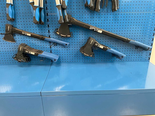 Hyundai kloofbijl (12x) - afbeelding 1 van  3