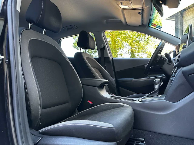 Hyundai kona 1.6 gdi twist dct 5d 77 kw 141pk 2020 - afbeelding 30 van  40