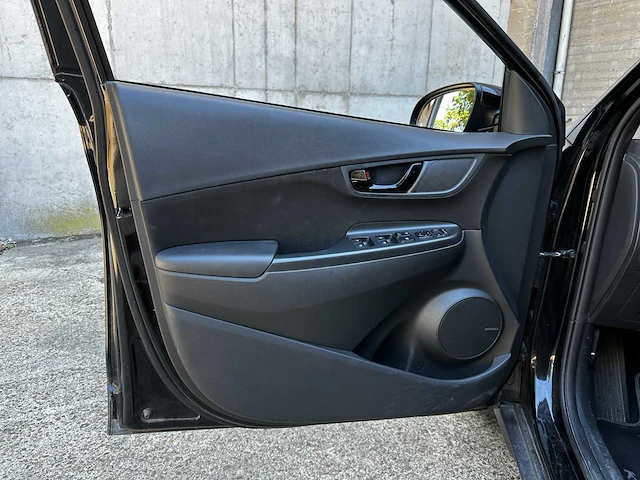 Hyundai kona 1.6 gdi twist dct 5d 77 kw 141pk 2020 - afbeelding 7 van  40