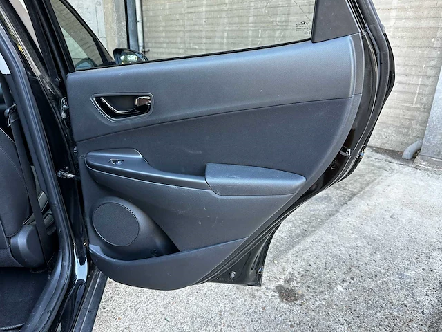 Hyundai kona 1.6 gdi twist dct 5d 77 kw 141pk 2020 - afbeelding 14 van  40