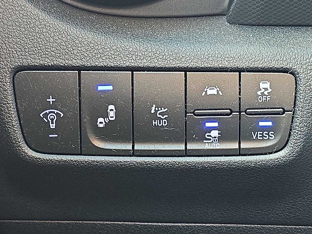 Hyundai kona ev premium 64 kwh 2019 | g-909-bb - afbeelding 6 van  32