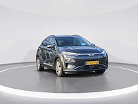 Hyundai kona ev premium 64 kwh 2019 | g-909-bb - afbeelding 12 van  32