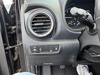 Hyundai kona t-gdi premium+ 120 nav, 2018 - afbeelding 14 van  34