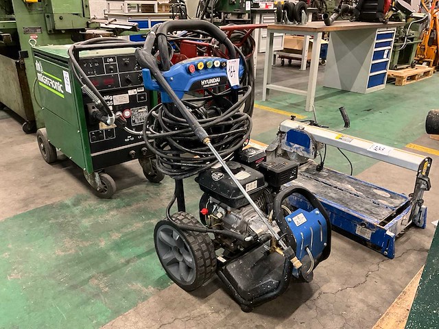 Hyundai lb-180 hogedrukreiniger - afbeelding 1 van  6