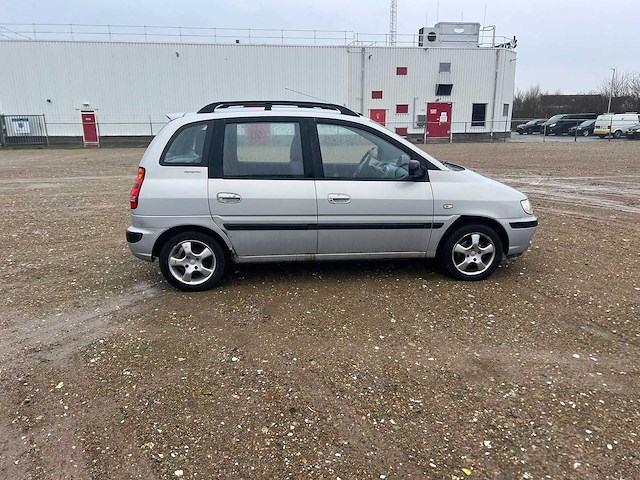 Hyundai matrix - 1.6i active,62-pt-bn - afbeelding 13 van  15