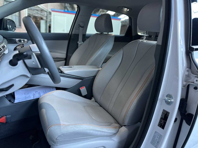 Hyundai nexo fcev plus pack 163pk 2020 (origineel-nl), j-193-nb - afbeelding 35 van  71