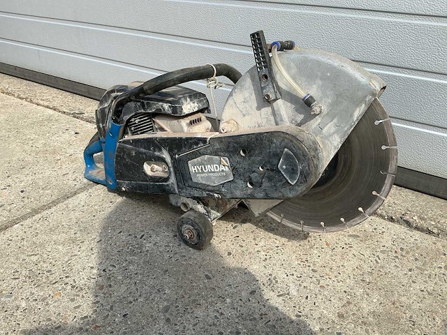 Hyundai power cutter 2400w asfalt en betonzaag - afbeelding 3 van  5