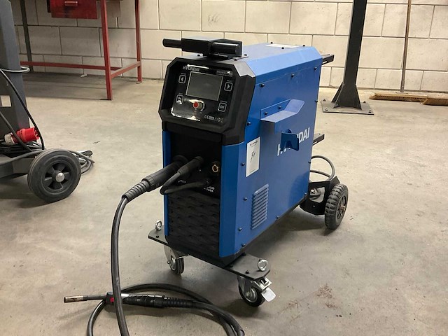 Hyundai proweld 350 mig lasmachine - afbeelding 1 van  7