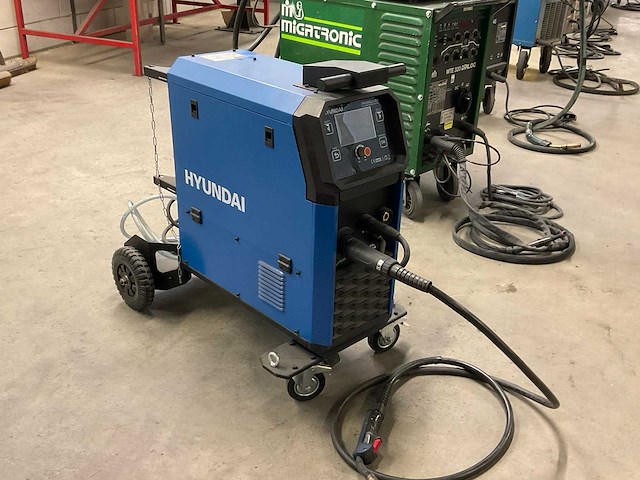 Hyundai proweld 350 mig lasmachine - afbeelding 2 van  7