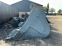 Hyundai r800 graafbak (ongebruikt) - afbeelding 2 van  5