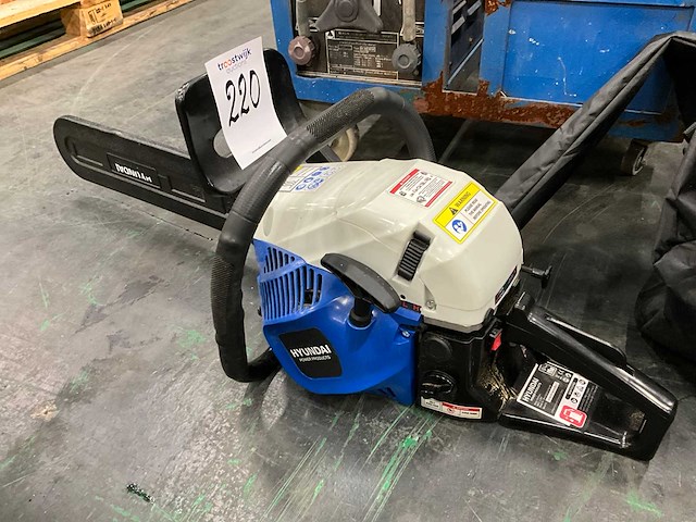 Hyundai rm-cs5800 kettingzaag - afbeelding 1 van  7