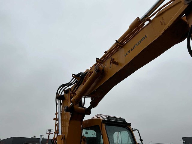 Hyundai robex 180lc-3 rupsgraafmachine - afbeelding 17 van  44