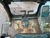 Hyundai robex 180lc-3 rupsgraafmachine - afbeelding 18 van  46