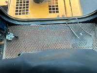 Hyundai robex 180lc-3 rupsgraafmachine - afbeelding 25 van  46