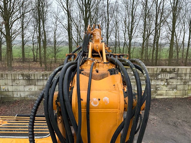 Hyundai robex 180lc-3 rupsgraafmachine - afbeelding 40 van  46