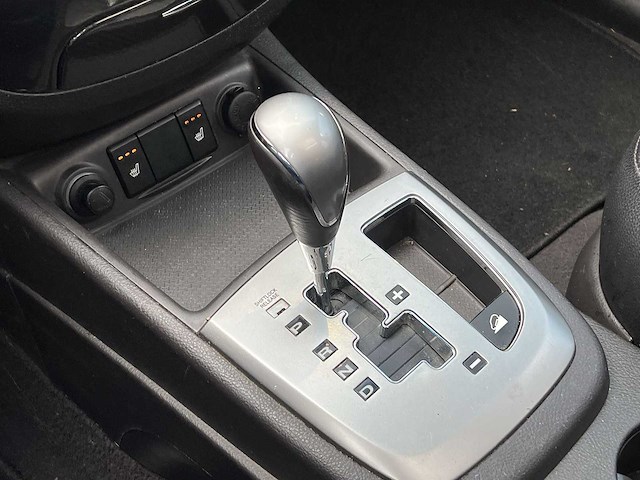 Hyundai santa fe 2.4i 4wd style 7p 2012 | 93-snz-4 - afbeelding 18 van  33