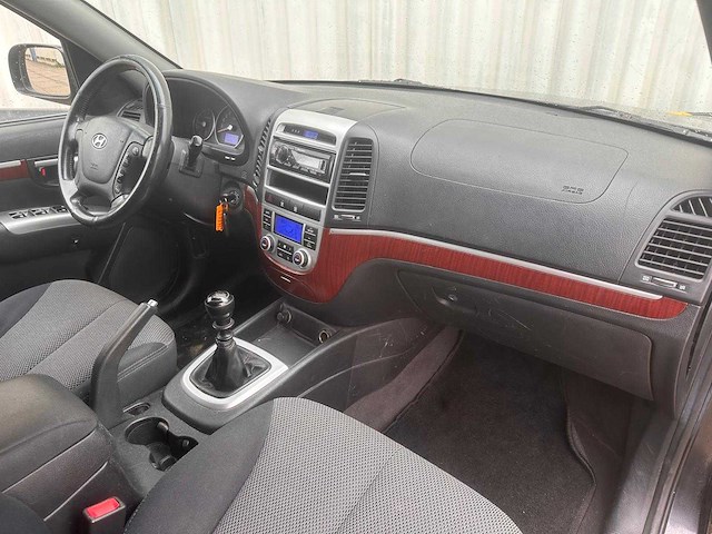 Hyundai santa fe 2.7i v6 dynamic , 16-tx-ht - afbeelding 3 van  15