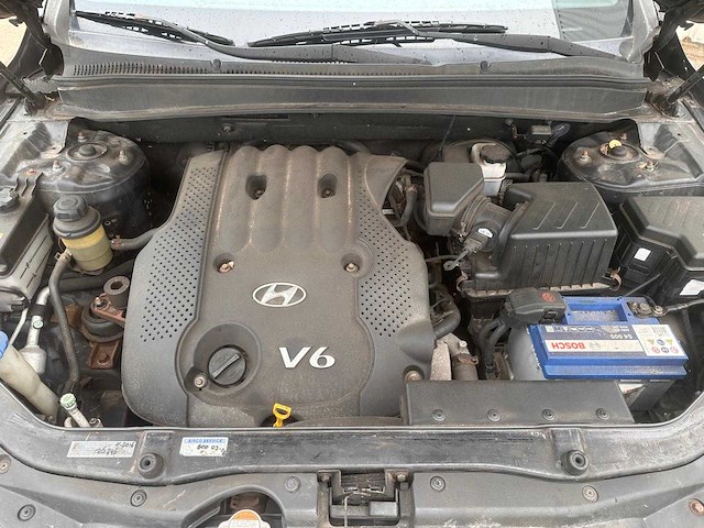 Hyundai santa fe 2.7i v6 dynamic , 16-tx-ht - afbeelding 7 van  15