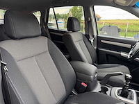 Hyundai santa fe 2.7i v6 freestyle 77-jjk-3 - afbeelding 5 van  7