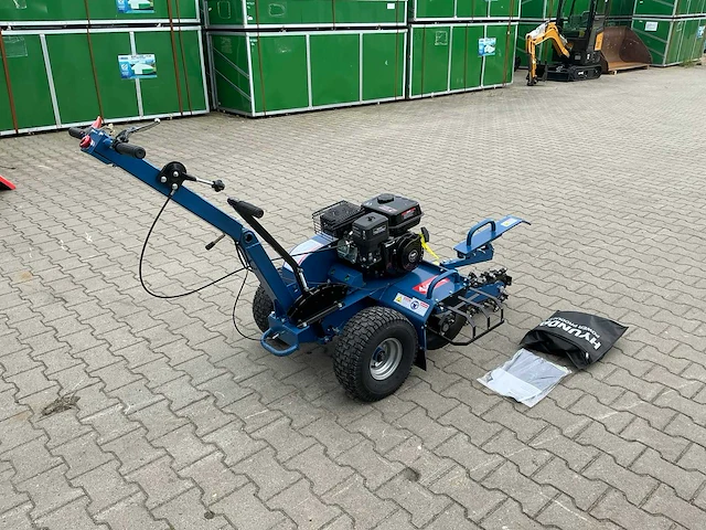 Hyundai sleuvengraver - afbeelding 9 van  13