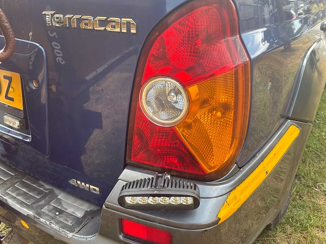 Hyundai terracan 2.9 crdi luxe bedrijfswagen met sneeuwschuiver en strooier - afbeelding 13 van  37