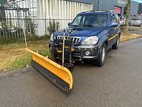 Hyundai terracan 2.9 crdi luxe bedrijfswagen met sneeuwschuiver en strooier - afbeelding 12 van  37