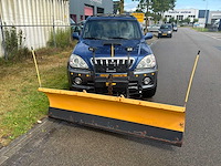Hyundai terracan 2.9 crdi luxe bedrijfswagen met sneeuwschuiver en strooier - afbeelding 22 van  37