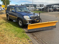 Hyundai terracan 2.9 crdi luxe bedrijfswagen met sneeuwschuiver en strooier - afbeelding 32 van  37