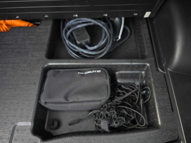 Hyundai tucson 1.6 t-gdi plug-in hybrid prime 4wd | 02-53-40 - afbeelding 33 van  48