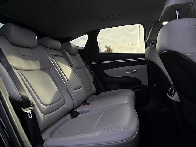 Hyundai tucson 1.6 t-gdi plug-in hybrid prime 4wd | 02-53-40 - afbeelding 31 van  46