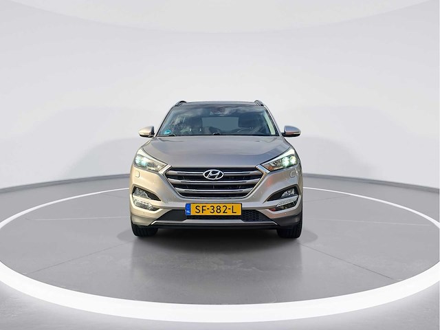 Hyundai tucson 2.0 crdi premium 2016 | sf-382-l - afbeelding 32 van  36