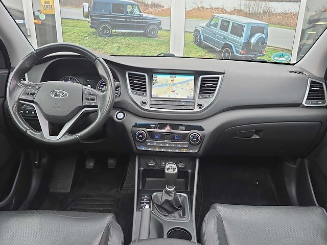 Hyundai tucson 2.0 crdi premium 2016 | sf-382-l - afbeelding 14 van  23