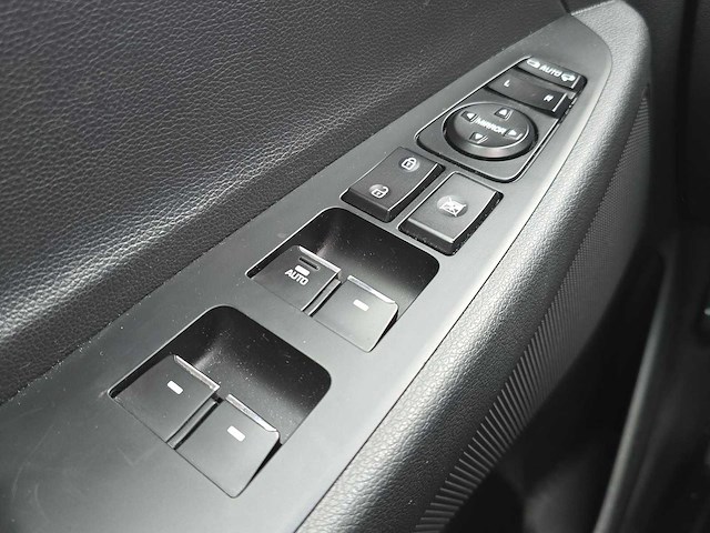 Hyundai tucson 2.0 crdi premium 2016 | sf-382-l - afbeelding 4 van  35