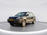 Hyundai tucson 2.0i active | 67-rh-fh i - afbeelding 2 van  26