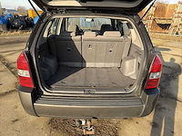 Hyundai tucson 2.0i active | 67-rh-fh i - afbeelding 18 van  26