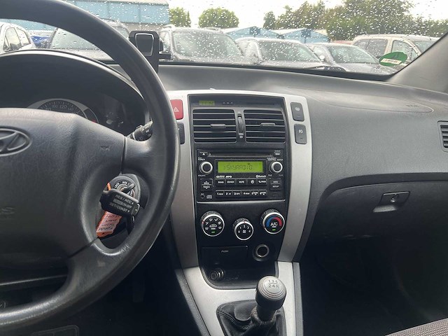 Hyundai tucson 2.0i dynamic executive | 25-gtr-1 - afbeelding 3 van  24