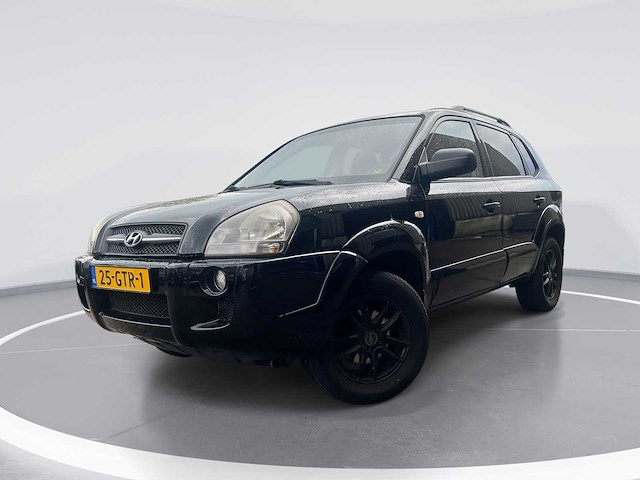 Hyundai tucson 2.0i dynamic executive | 25-gtr-1 - afbeelding 1 van  24
