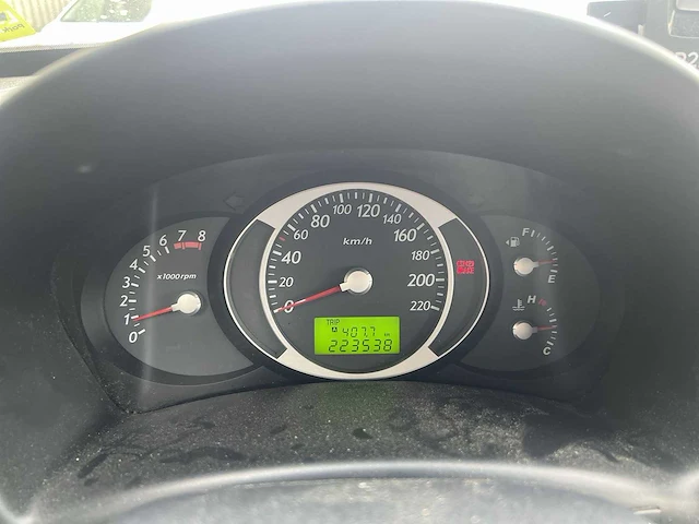 Hyundai tucson 2.0i dynamic executive | 25-gtr-1 - afbeelding 15 van  34