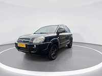 Hyundai tucson 2.0i dynamic executive | 25-gtr-1 - afbeelding 8 van  26