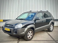 Hyundai tucson 2.0i style, 04-xr-lr - afbeelding 1 van  12