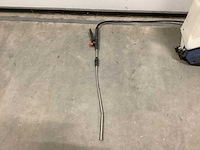 Hyundai vloeistofspuit met travo - afbeelding 7 van  7