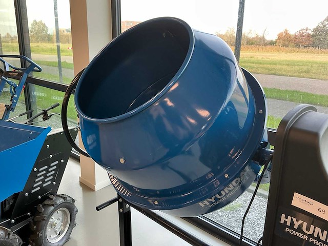 Hyundai wa12y160 betonmixer - afbeelding 2 van  5