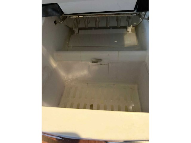 Hzb-15/s ijsblokjesmachine - afbeelding 3 van  4