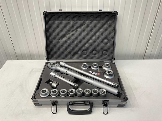 Hzman dopsleutelset in koffer 16 pcs- telescopische ratel uitschuifbaar - doppen 19 tm 50mm - afbeelding 1 van  13