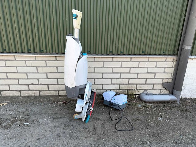 I-team - i-mop xl - schrob-zuigmachine - afbeelding 4 van  5