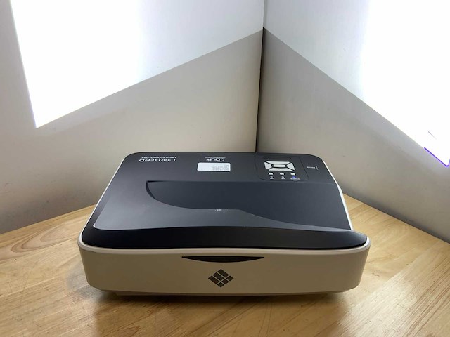 I3 dpl projector l3403fhd lazer beamers & projectie - afbeelding 1 van  7