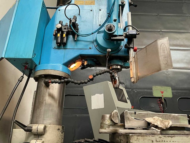 Ibarmia - 1999 - ib-40 - kolomboormachine - afbeelding 6 van  6