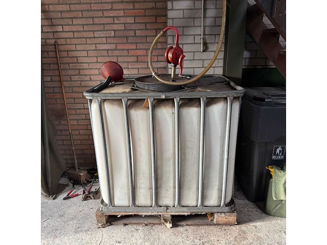 Ibc container 1000 liter - afbeelding 1 van  4