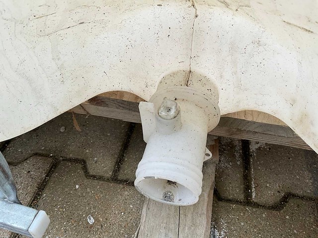 Ibc container / watercontainer / vloeistofcontainer - afbeelding 6 van  7